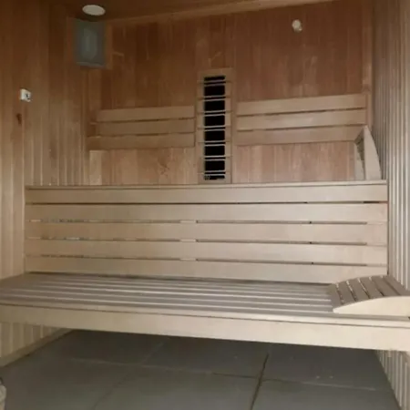 Alezzi Beach Apartament Prima Linie La Mare Piscina,gym,sauna,parcare Apartament Năvodari