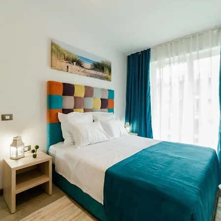 Alezzi Beach Apartament Prima Linie La Mare Piscina,gym,sauna,parcare * Năvodari
